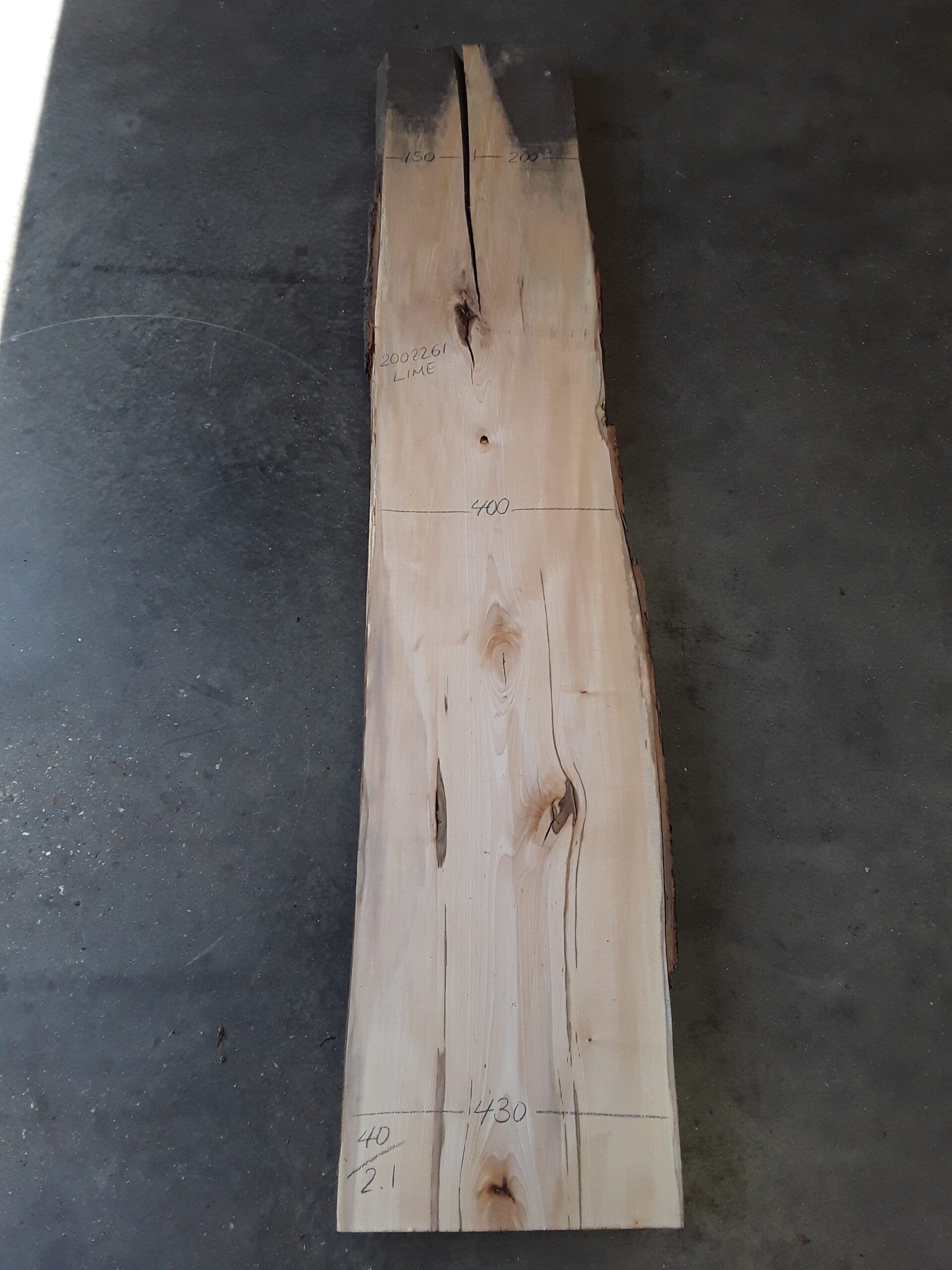 Lime - 40 mm x 390 mm x 2.1 m