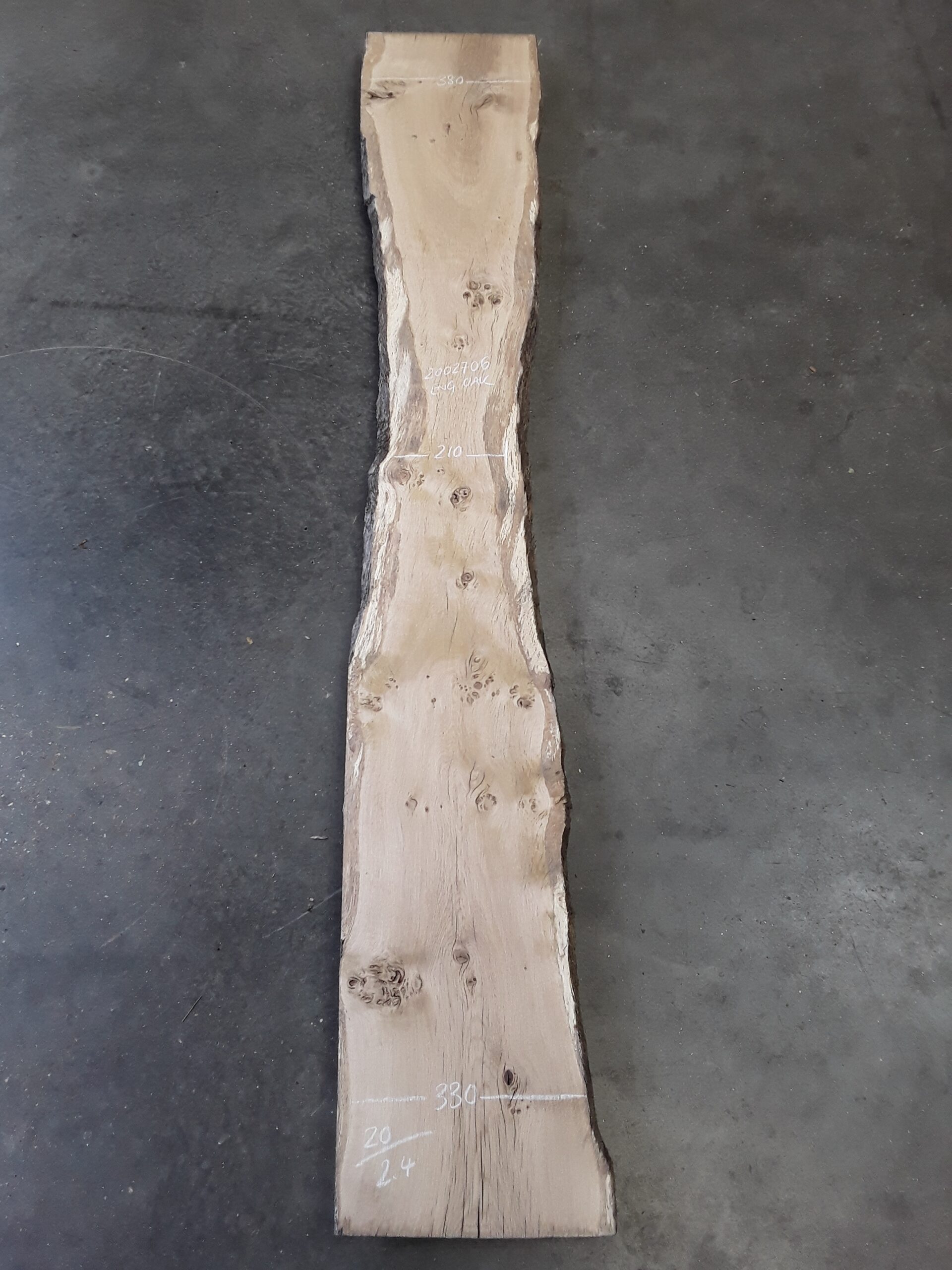 Oak - 20 mm x 300 mm x 2.4 m